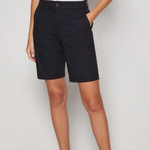 GAP Women's Black Bermuda Shorts